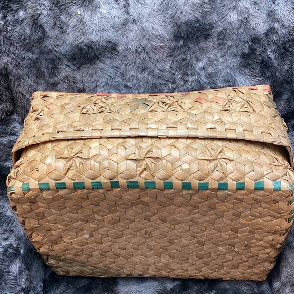 2 Handwoven Natural and Pink Storage Baskets - Picture 11 of 16